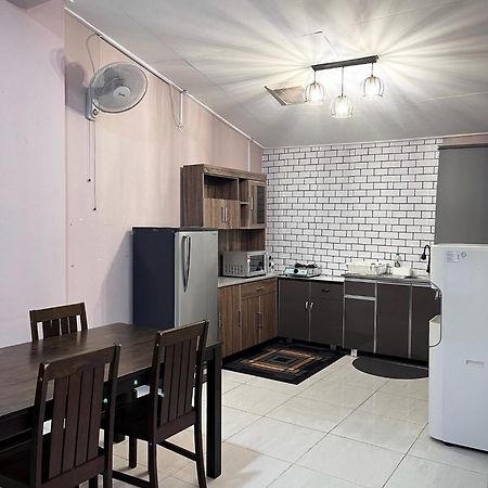 Aina Guest House Kota Bharu Dış mekan fotoğraf