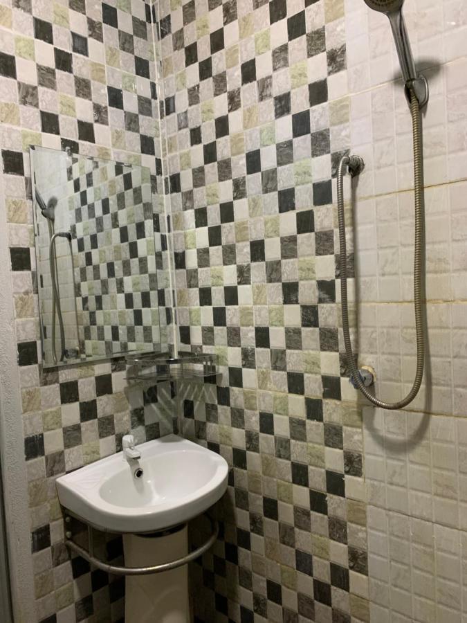 Aina Guest House Kota Bharu Dış mekan fotoğraf