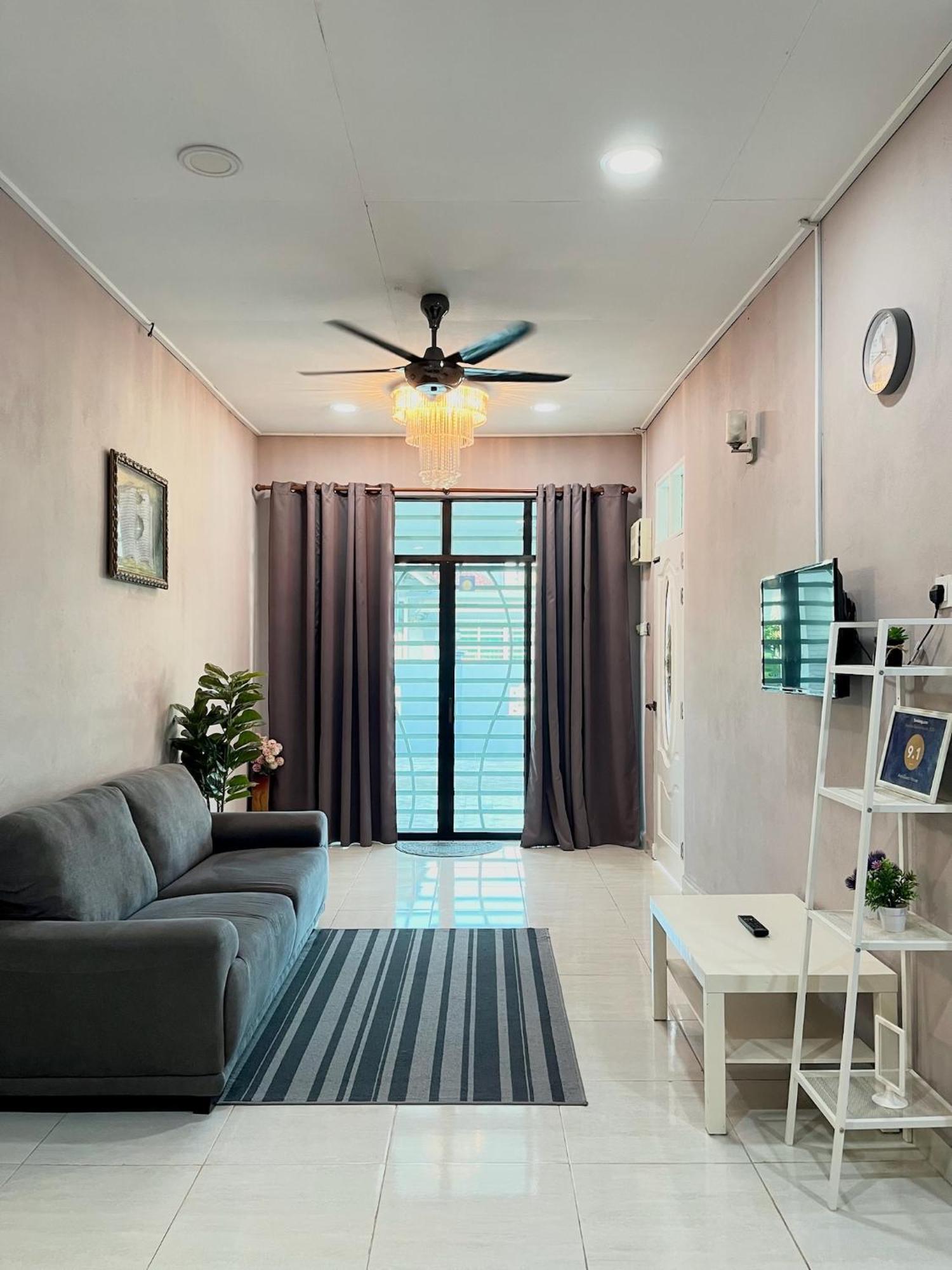 Aina Guest House Kota Bharu Dış mekan fotoğraf